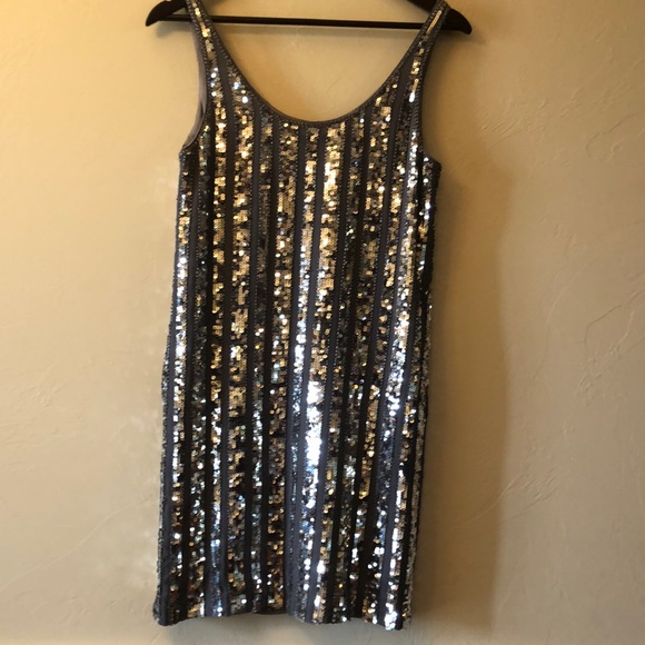 NWT INC SILVER SEQUIN AND SILK DRESS. SIZE 6 - Picture 4 of 6